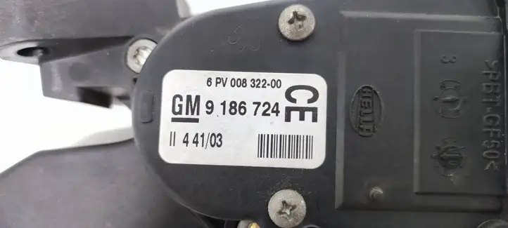 Opel Vectra C (2002 - 2005) 9186724 Педаль акселератора — фото 2