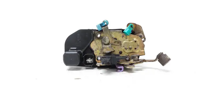 Chrysler Voyager (2001 - 2004)   Замок передней двери