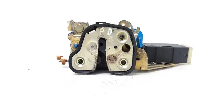Saab 9-3 Ver1 (1998 - 2005)  705329 Замок передней двери