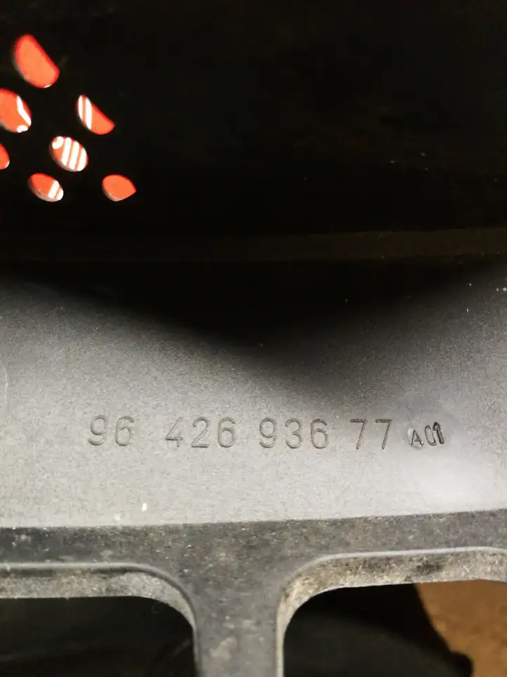 Citroen C3 (2002 - 2009) 9642693677 Жабо стеклоочистителей — фото 2