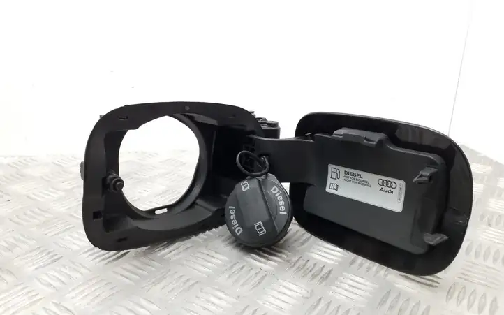 Audi A6 S6 C6 4F (2008 - 2011) 8K0010508R Крышка топливного бака — фото 3