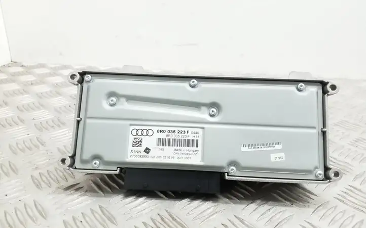 Audi A4 S4 B8 8K (2007 - 2011) 8R0035223F Усилитель звука — фото 2
