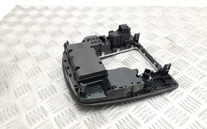Audi A6 C7 (2011 - 2014) 4G2919615L Контроллер мультимедийной системы — фото 6