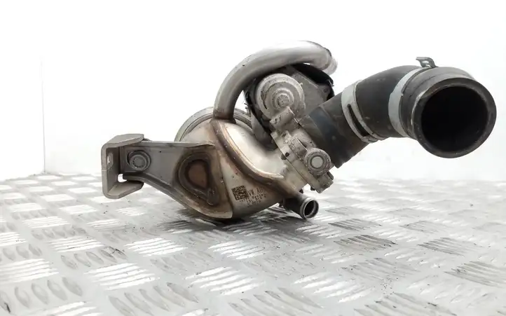 Audi A3/S3 8V (2016 - 2020) 04L131512BR Охладитель клапана EGR — фото 2