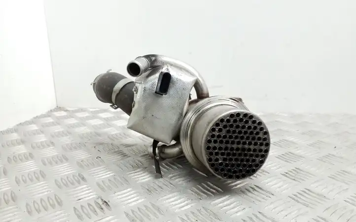 Audi A3/S3 8V (2016 - 2020) 04L131512BR Охладитель клапана EGR — фото 3