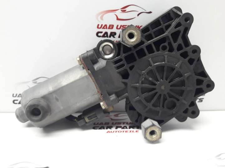 0130821681 Ford Mondeo MK II Priekinis varikliukas langų pakėlėjo