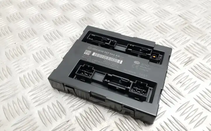 Audi A6 (2011 - 2014)  4H0907064AG Mодуль kомфортa