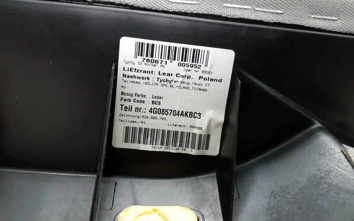Audi A6 C7 (2011 - 2014) 4G0857704 Верхняя боковая отделка заднего сиденья — фото 3