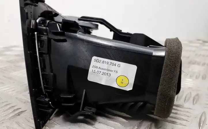 Volkswagen Golf VII (2013 - 2019) 5G2819704G Боковой воздушный дефлектор — фото 3