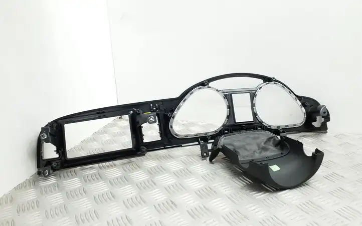 Audi A6 (2008 - 2011)  4F1857115H Отделка приборного щитка