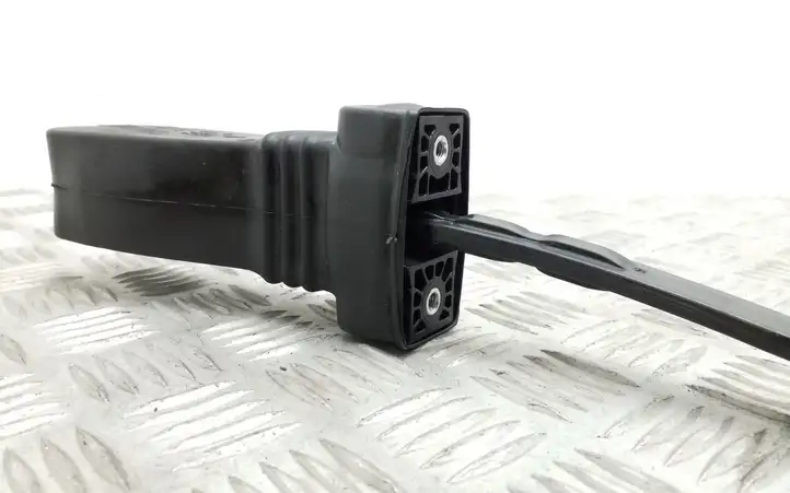 Audi Q5 (2008 - 2012)  8R0837267C Ограничитель открывания передней двери