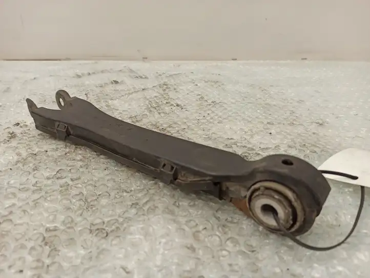 Mercedes-Benz C W204 (2007 - 2014)  A2043521488 Вилы