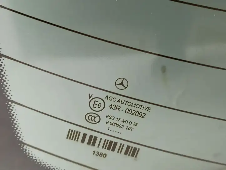 Mercedes-Benz C W204 (2007 - 2014) Заднее стекло — фото 2