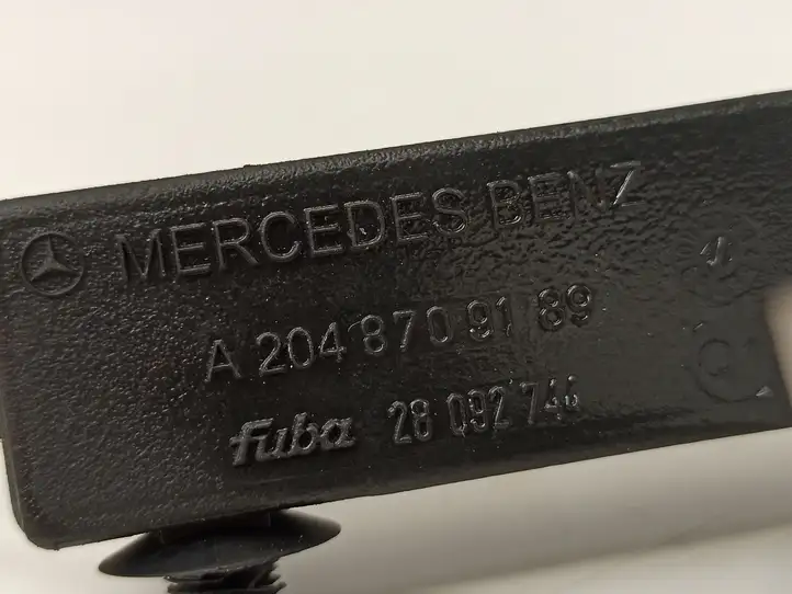 Mercedes-Benz C W204 (2007 - 2014) A2048709189 Усилитель антенны — фото 2