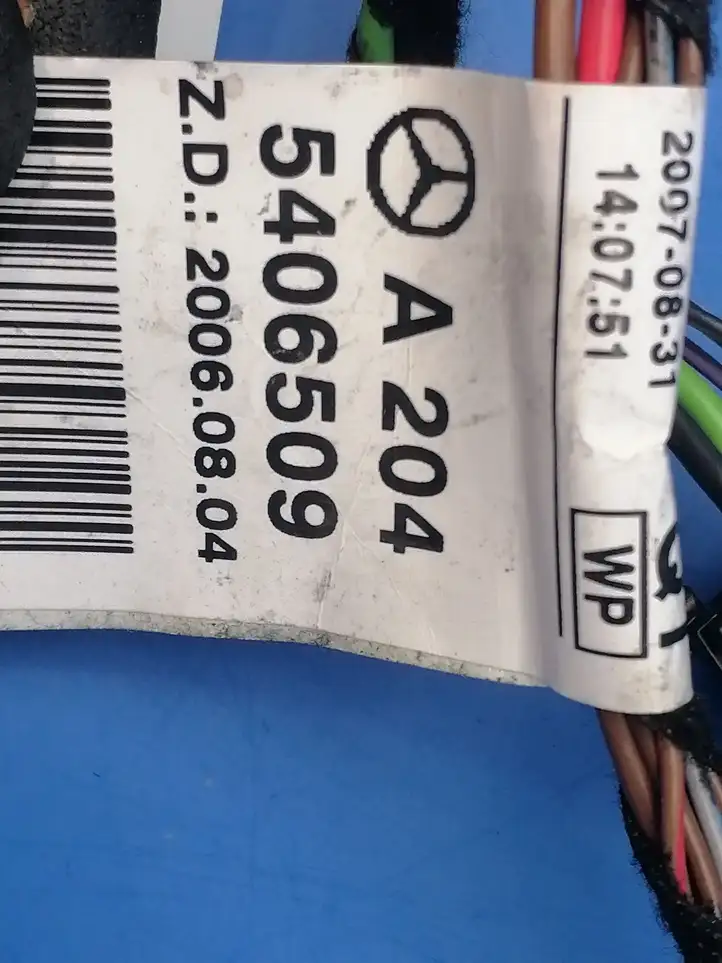 Mercedes-Benz C W204 (2007 - 2014) a2045406509 Проводка задней двери — фото 12