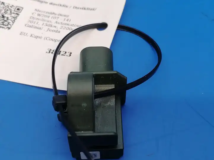 Mercedes-Benz C W204 (2007 - 2014)  A1729056000 Датчик удара надувных подушек