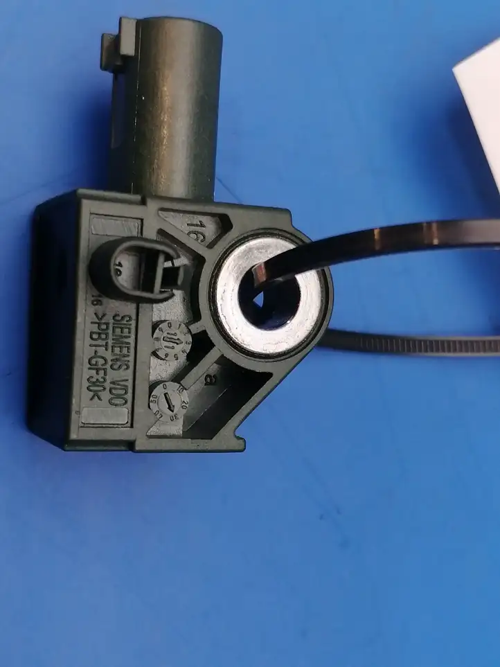 Mercedes-Benz C W204 (2007 - 2014)  A1729056000 Датчик удара надувных подушек