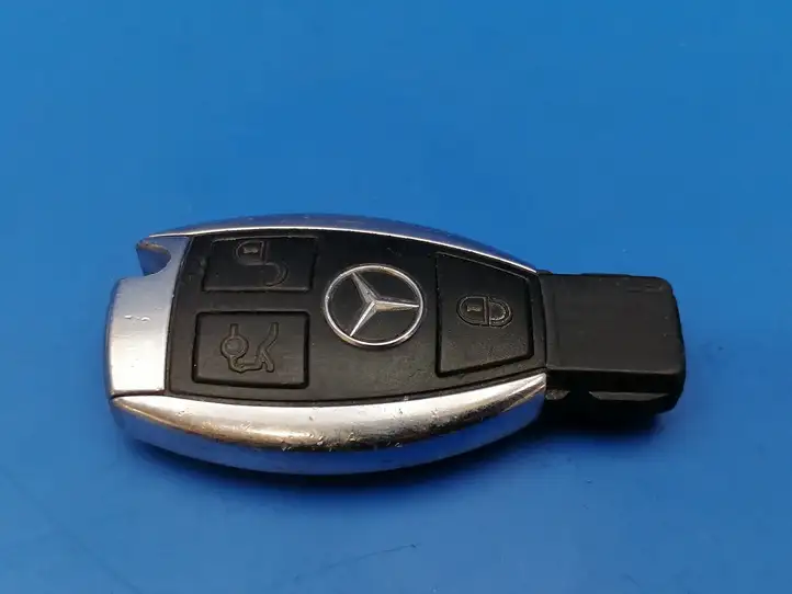 Mercedes-Benz C W204 (2007 - 2014) Ключ зажигания — фото 6