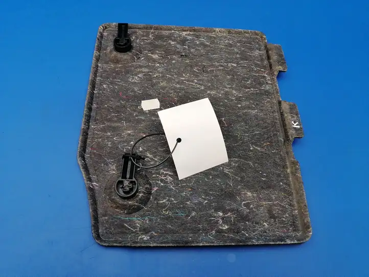 Mercedes-Benz CLS C219 (2003 - 2011) Крышка — фото 5