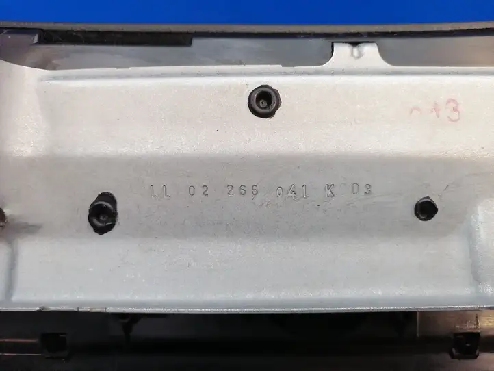 Mercedes-Benz E W211 (2002 - 2009) 2116802487 Бардачок в сборе — фото 13