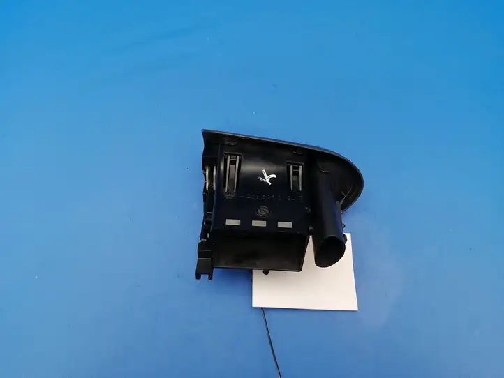 Mercedes-Benz C W203 (2000 - 2007)  a2038300154 Боковая воздушный дефлектор