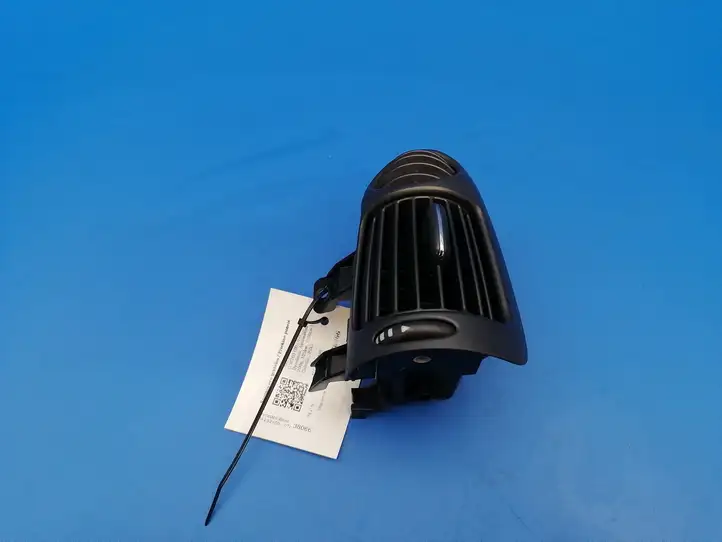 Mercedes-Benz C W203 (2000 - 2007)  a2038300154 Боковая воздушный дефлектор