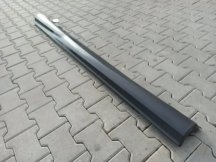 Mercedes-Benz C W204 (2007 - 2014) A2046902540 Порог кузова — фото 2