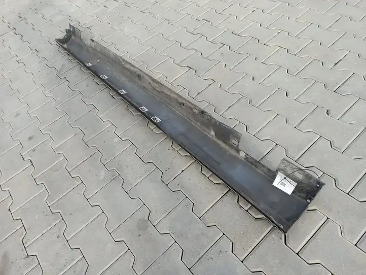 Mercedes-Benz C W204 (2007 - 2014) A2046902540 Порог кузова — фото 9