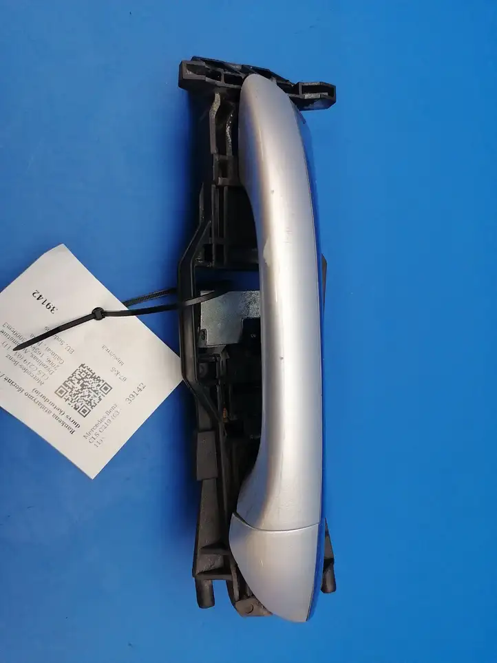 Mercedes-Benz CLS C219 (2003 - 2011)   Наружная ручка