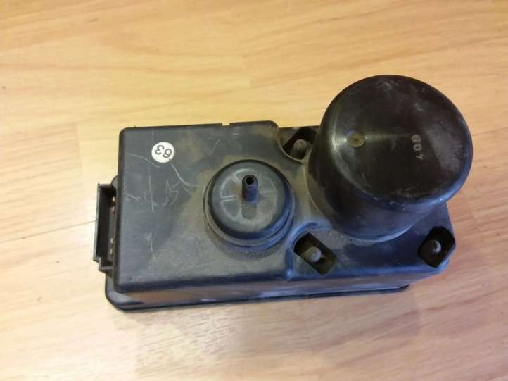 357862257 Volkswagen Golf III Centrinio užrakto vakuuminė pompa