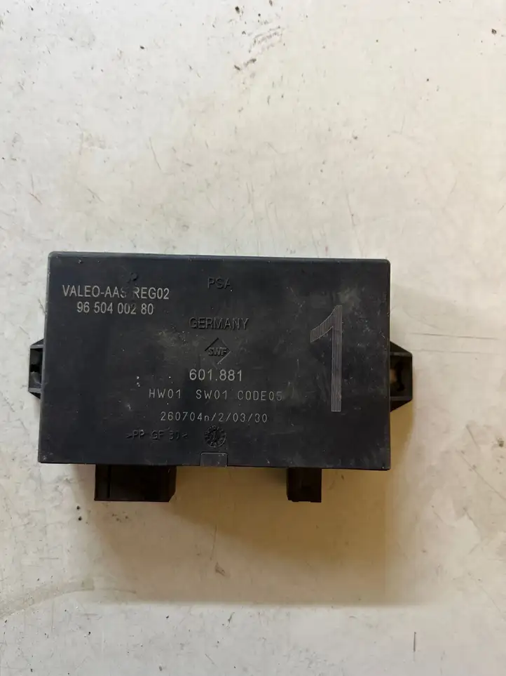 Renault Scenic III -  Grand scenic III (2009 - 2016)  9650400280 Блок управления парковки