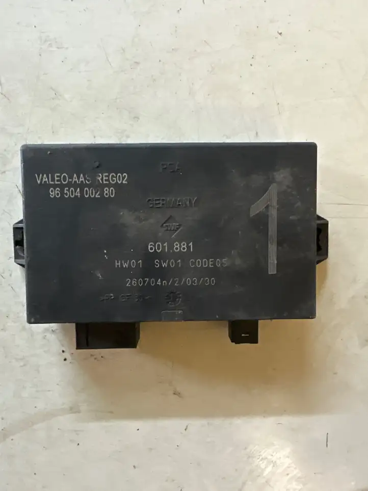 Renault Scenic III -  Grand scenic III (2009 - 2016)  9650400280 Блок управления парковки