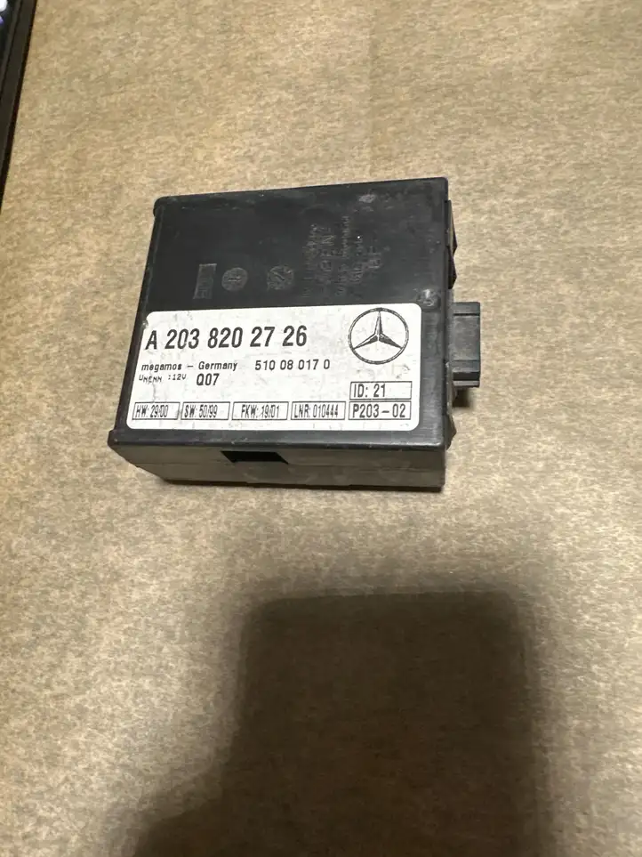 Mercedes-Benz C W203 (2000 - 2007) A2038202726 Прочие блоки управления — фото 1