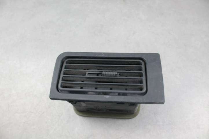 4S4H19893A Ford Focus Salono oro latakas (-ai)