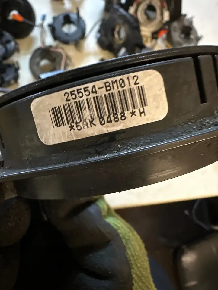 Nissan (2000 - 2006) 25554BM012 Контактное кольцо SRS — фото 2