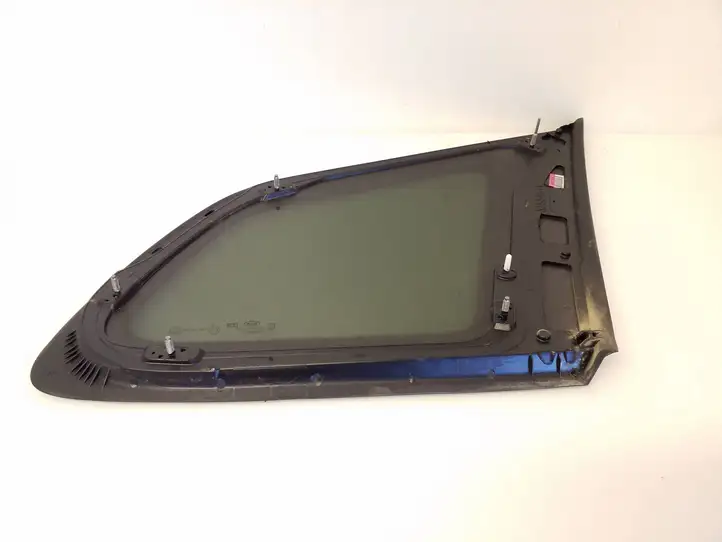 Kia Carens III (2013 - ) 43R000399 Заднее боковое стекло — фото 4