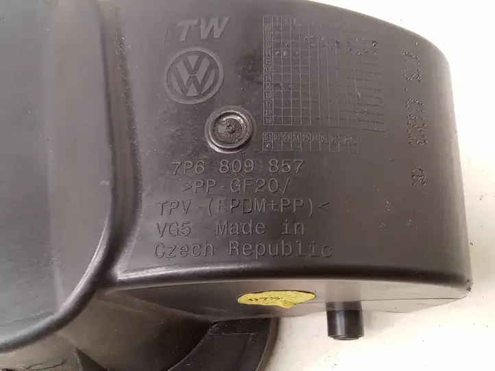 Volkswagen Touareg II (2010 - 2018) 7P6809857 Крышка топливного бака — фото 4