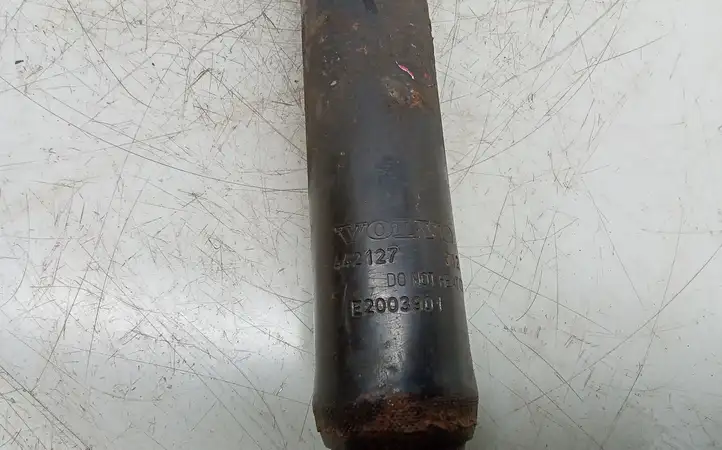 Volvo C30 (2010 - 2013)  442127 Задний амортизатор с пружиной