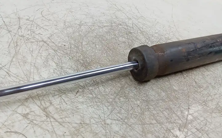 Volvo C30 (2010 - 2013)  442127 Задний амортизатор с пружиной