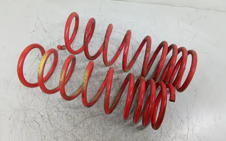 Volvo C30 (2010 - 2013)   Пружина