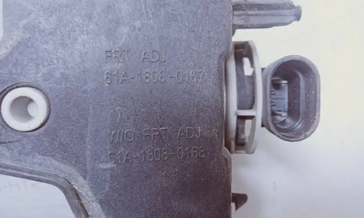 Jeep Grand Cherokee (2004 - 2010)  61A18080167 Передняя противотуманная фара