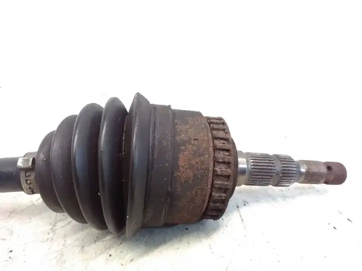 Opel Meriva (2002 - 2006)   Передняя полуось