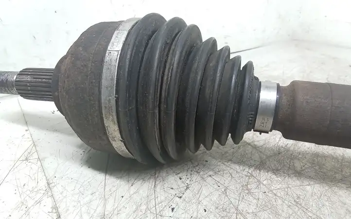 Renault Laguna (2001 - 2005)  8200079916 Передняя полуось