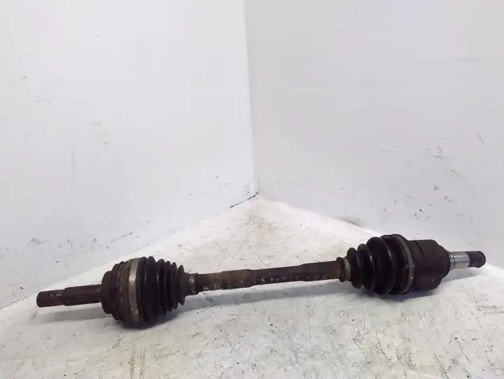 Toyota Yaris Verso (1999 - 2005)   Передняя полуось