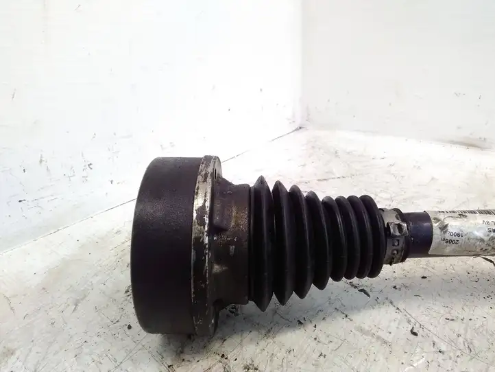 Volkswagen Golf V (2003 - 2009)   Передняя полуось