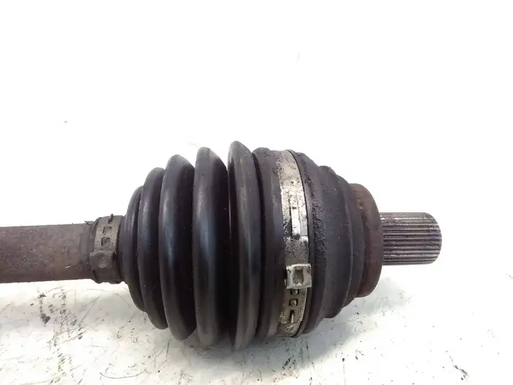 Volkswagen Golf V (2003 - 2009)   Передняя полуось