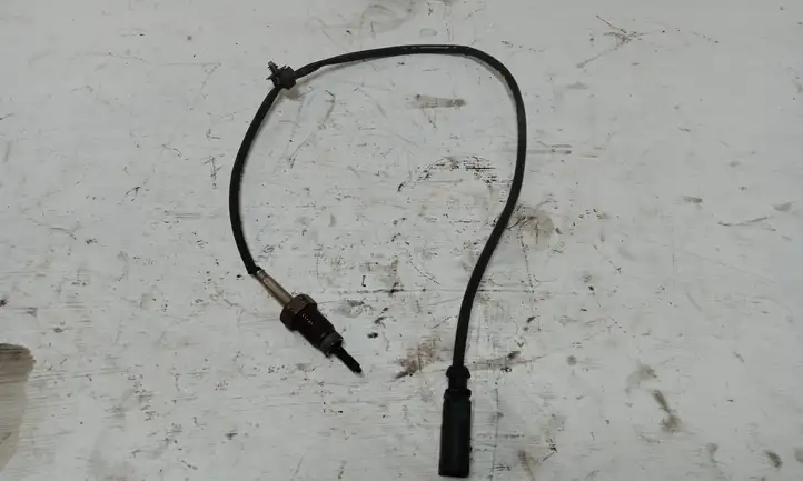 Audi A6 (2011 - 2014)  03L906088BE Датчик температуры выхлопного газа