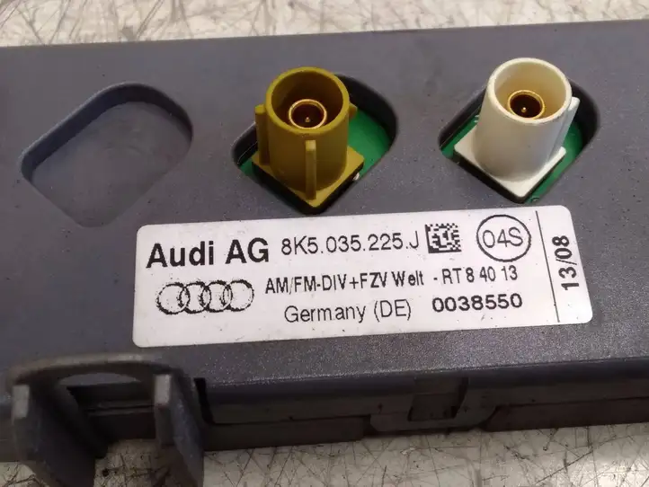 Audi A4 S4 B8 8K (2007 - 2011) 8K5035225J Усилитель антенны — фото 2