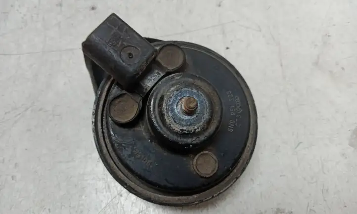 Volkswagen Touareg I (2002 - 2010)  6N0951223 Звуковой сигнал