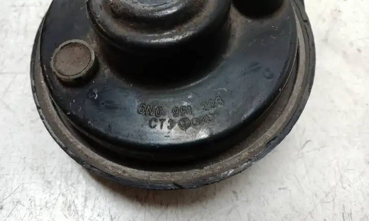 Volkswagen Touareg I (2002 - 2010)  6N0951223 Звуковой сигнал